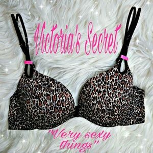 *Victoria's Secret "Very sexy things" bra